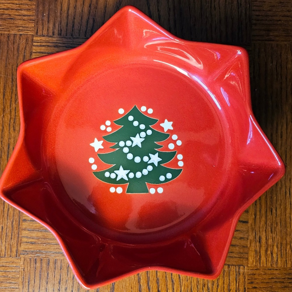 Waechtersbach Germany Red Star Christmas Tree Ceramic Serving Bowl 10" Holiday